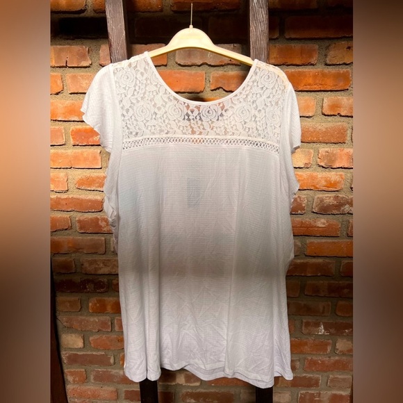 Torrid NWT size 5x white flutter sleeve shirt - Picture 1 of 4